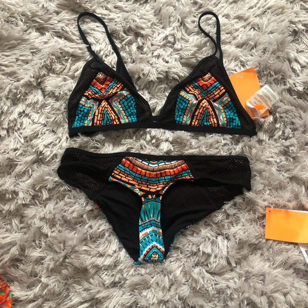 Ripcurl bikini BNWT